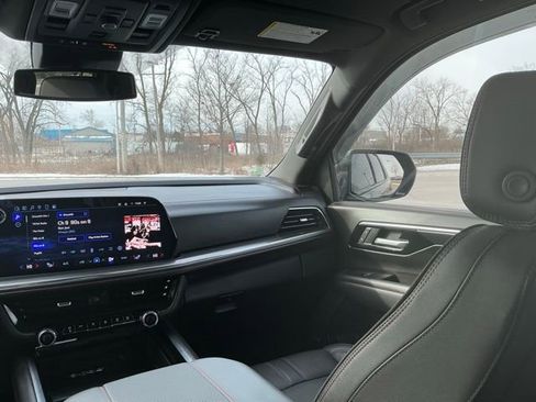 Used 2025 Chevrolet Tahoe RST w/ Comfort Package image 30