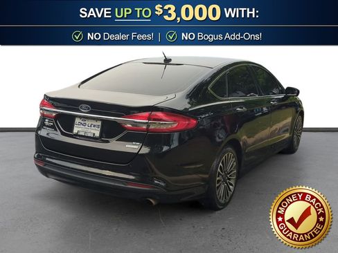 Used 2017 Ford Fusion SE w/ Fusion SE Technology Package FWD image 7