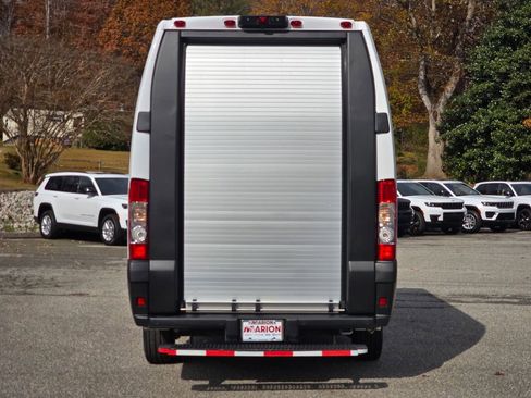 Used 2024 RAM ProMaster 3500 w/ Delivery Van Package image 24
