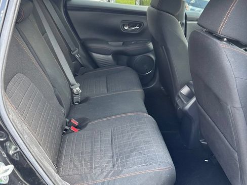 Used 2025 Honda HR-V Sport image 12