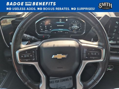 Used 2023 Chevrolet Silverado 1500 LT w/ Z71 Off-Road Package AWD/4WD image 24