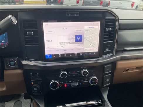 New 2026 Ford F250 Lariat w/ Chrome Package image 19