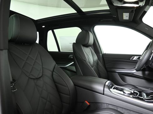 New 2026 BMW X5 xDrive40i w/ M Sport Package image 33