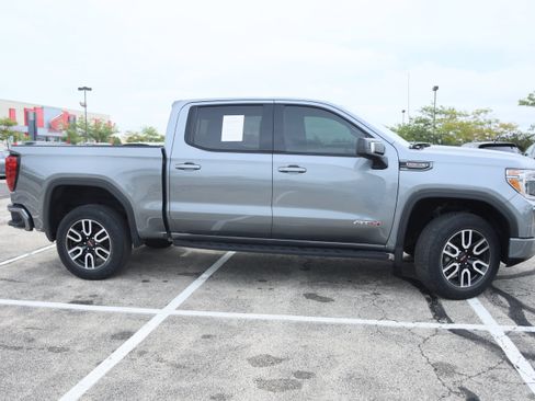Used 2022 GMC Sierra 1500 AT4 w/ AT4 Preferred Package AWD/4WD image 8