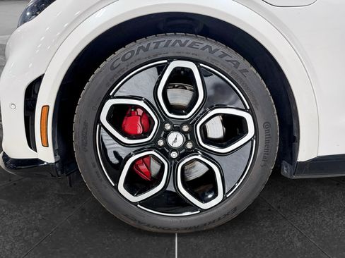 Used 2023 Ford Mustang Mach-E GT AWD/4WD image 31