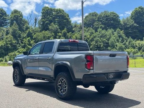 New 2026 Chevrolet Colorado ZR2 w/ Technology Package AWD/4WD image 5