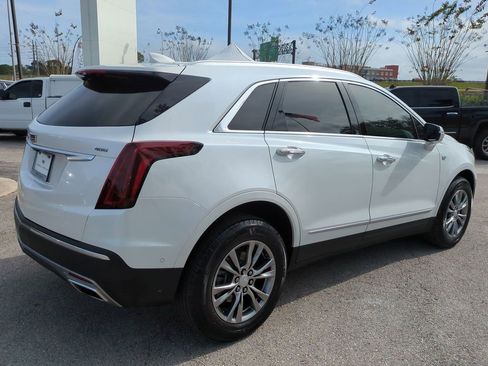 Certified 2023 Cadillac XT5 Premium Luxury w/ Technology Package image 4