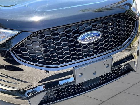 Used 2022 Ford Edge ST-Line w/ Class II Trailer Tow Package AWD/4WD image 58