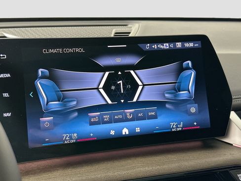 New 2026 BMW X1 xDrive28i w/ Technology Package image 15