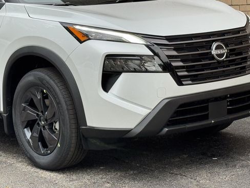 New 2026 Nissan Rogue SV AWD/4WD image 3