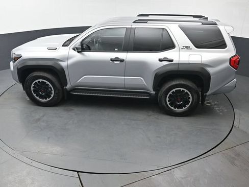Certified 2026 Toyota 4Runner TRD Off-Road Premium AWD/4WD image 38