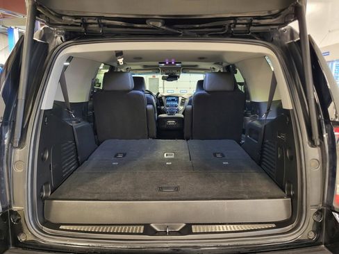 Used 2019 GMC Yukon Denali w/ Denali Ultimate Package image 18