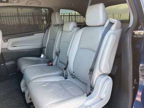 Used 2022 Honda Odyssey EX-L image 25