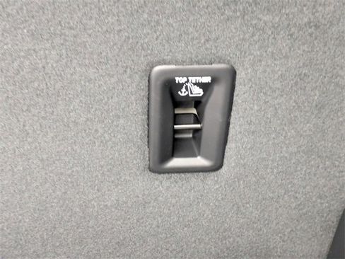 New 2026 Chevrolet Equinox ACTIV w/ Convenience Package III image 30