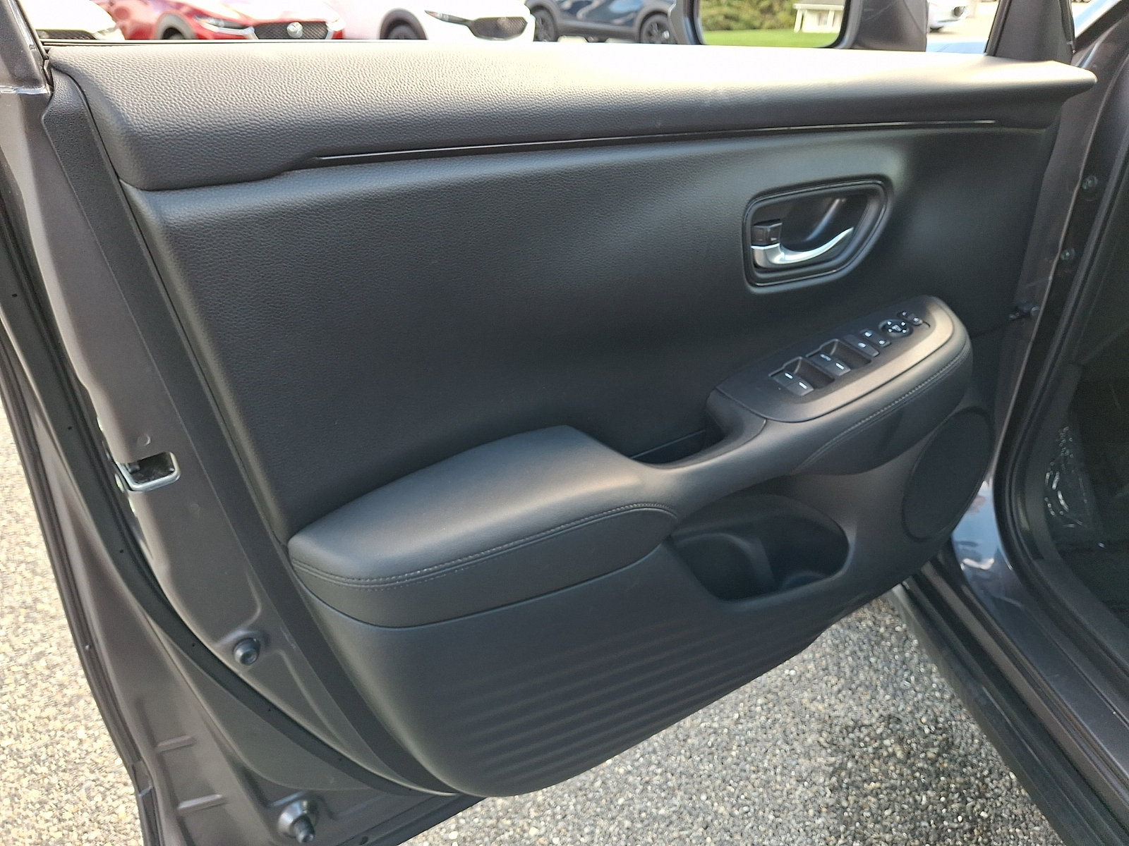 Used 2024 Honda HR-V LX image 13