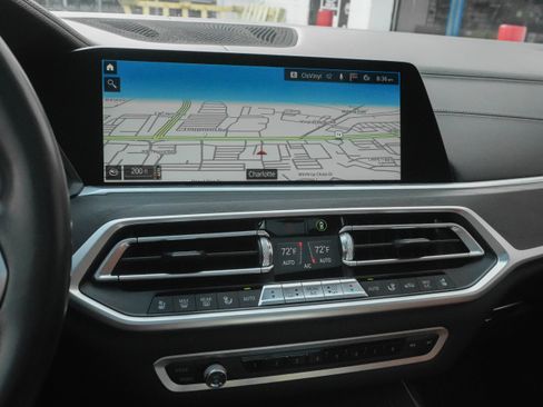 Used 2020 BMW X7 xDrive40i w/ M Sport Package AWD/4WD image 21