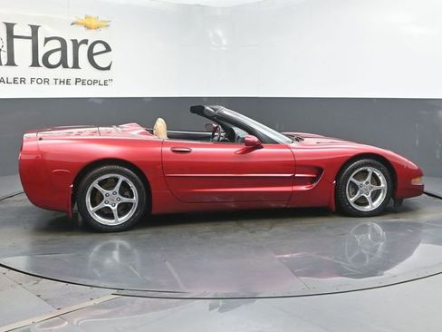 Used 2000 Chevrolet Corvette Convertible w/ Memory Pkg RWD image 35