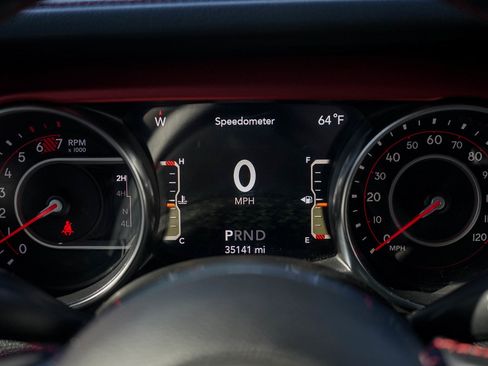 Used 2021 Jeep Wrangler Unlimited Rubicon image 10