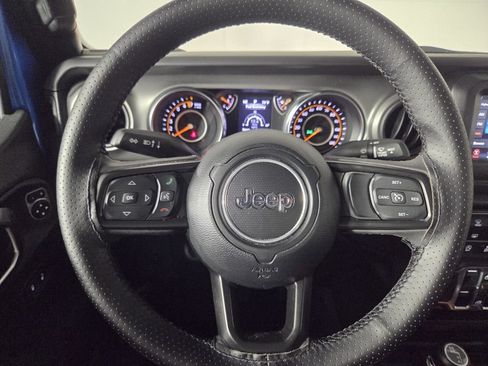 Used 2023 Jeep Gladiator Sport AWD/4WD image 15