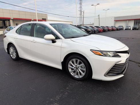 Certified 2024 Toyota Camry LE FWD image 7