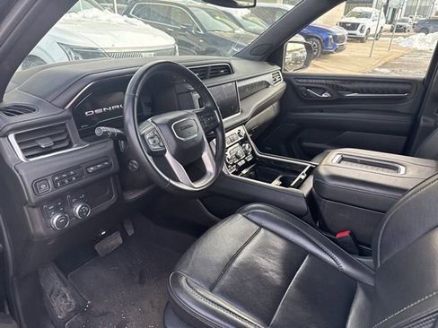 Used 2024 GMC Yukon Denali image 8