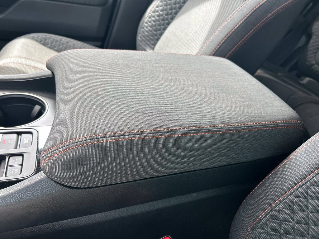 Used 2025 Honda Pilot Sport image 36