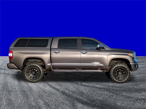 Used 2015 Toyota Tundra Limited image 3