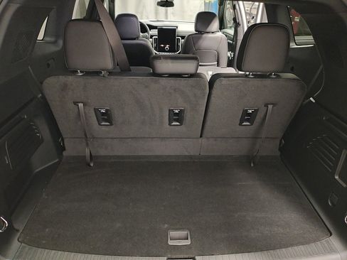 Used 2024 GMC Acadia Elevation w/ Black Edition image 16