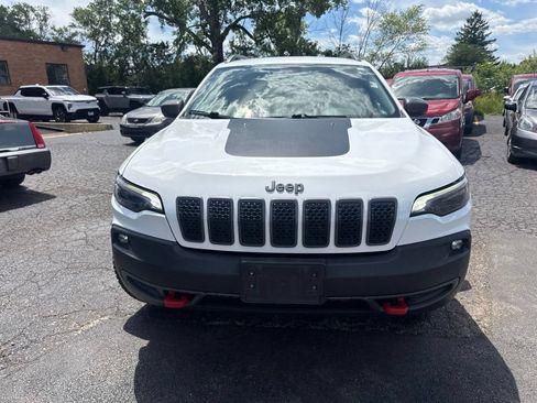 Used 2019 Jeep Cherokee Trailhawk AWD/4WD image 10