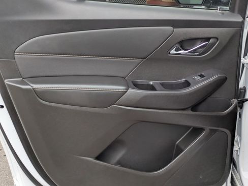 Certified 2021 Chevrolet Traverse Premier image 15