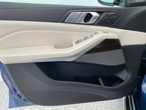 Used 2019 BMW X7 xDrive50i image 11