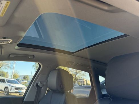 Used 2023 Audi Q5 e Premium Plus w/ Premium Plus Package image 25