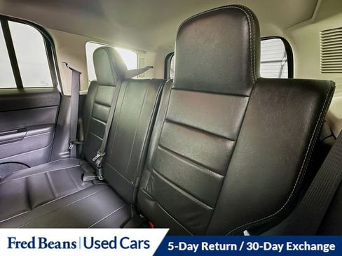 Used 2016 Jeep Patriot High Altitude image 24