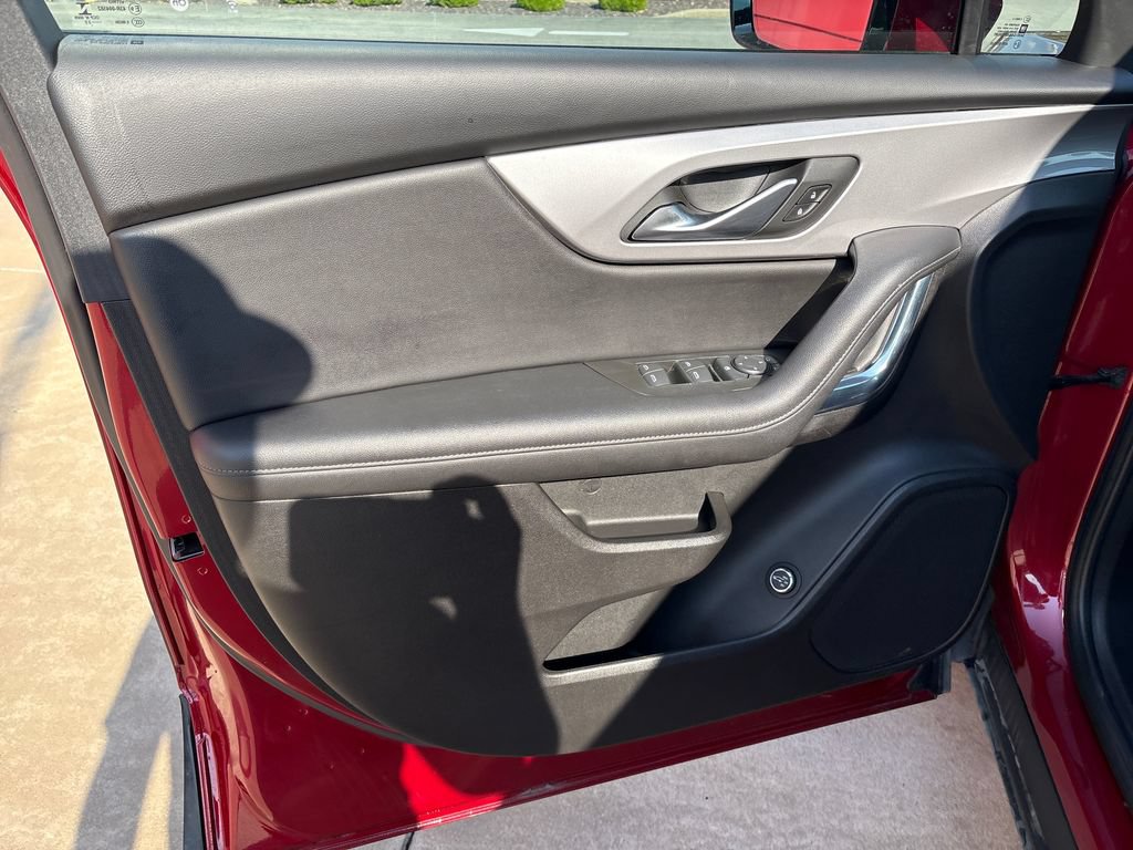 Used 2022 Chevrolet Blazer LT FWD image 10