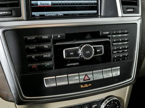 Used 2016 Mercedes-Benz GL 320 BlueTEC 4MATIC image 33