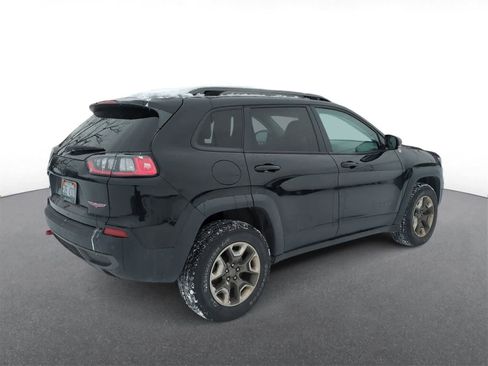 Certified 2019 Jeep Cherokee Trailhawk w/ Cold Weather Group image 8