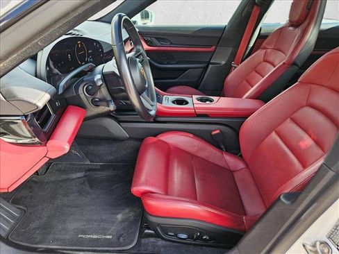 Used 2020 Porsche Taycan 4S image 13