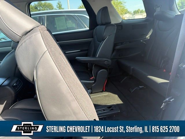 Used 2025 Hyundai Palisade SEL AWD/4WD image 27
