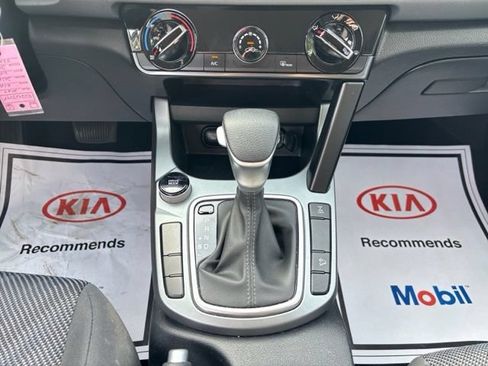 Certified 2024 Kia Seltos LX AWD/4WD image 14