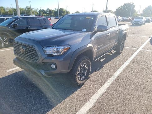 Certified 2023 Toyota Tacoma TRD Off-Road w/ Technology Package AWD/4WD image 1