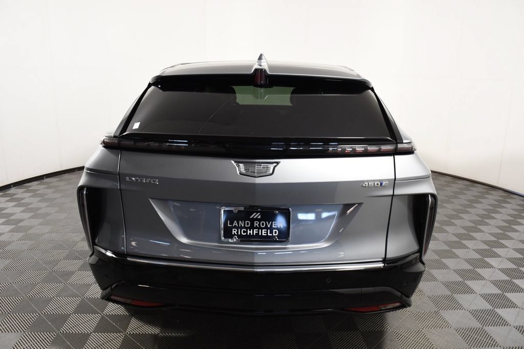 Used 2024 Cadillac Lyriq Luxury RWD image 5