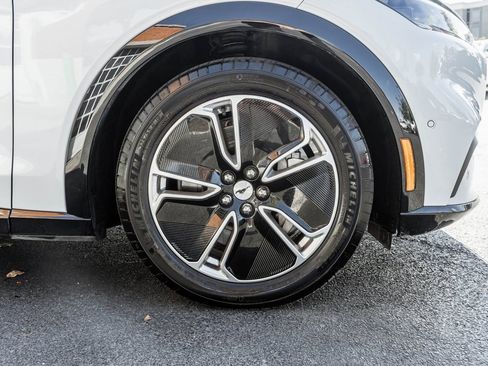 Used 2023 Ford Mustang Mach-E Premium image 5