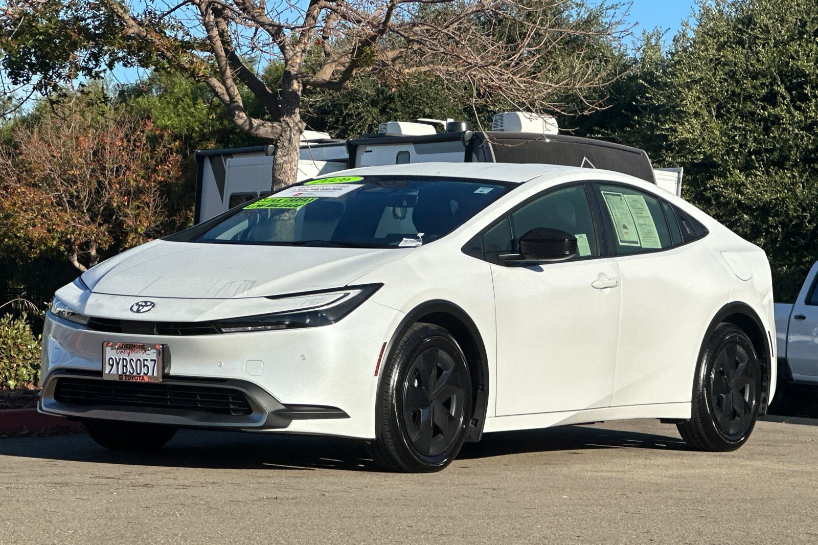 Certified 2026 Toyota Prius Plug-In Hybrid FWD image 9