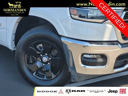 Certified 2025 RAM 1500 Big Horn AWD/4WD image 3