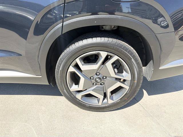 Used 2024 Hyundai Palisade SEL w/ Premium Package FWD image 7