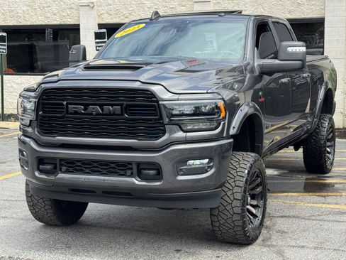 Used 2023 RAM 2500 Limited w/ Night Edition AWD/4WD image 17