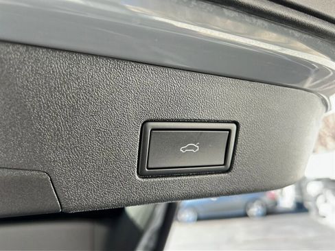 Used 2023 Volkswagen ID.4 Pro S image 28