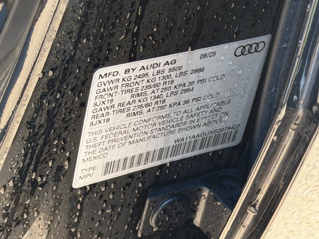 Used 2025 Audi Q5 Premium AWD/4WD image 30