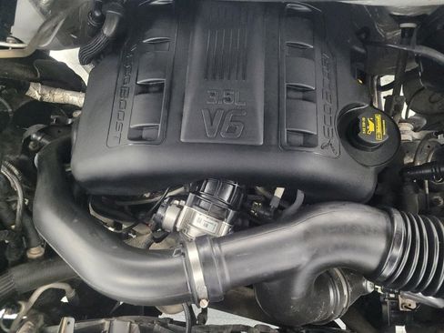 Used 2013 Ford F150 Lariat w/ Luxury Equipment Group image 30