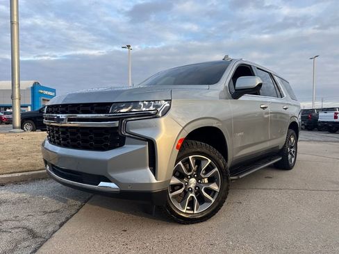 Used 2024 Chevrolet Tahoe LS w/ Driver Alert Package image 1